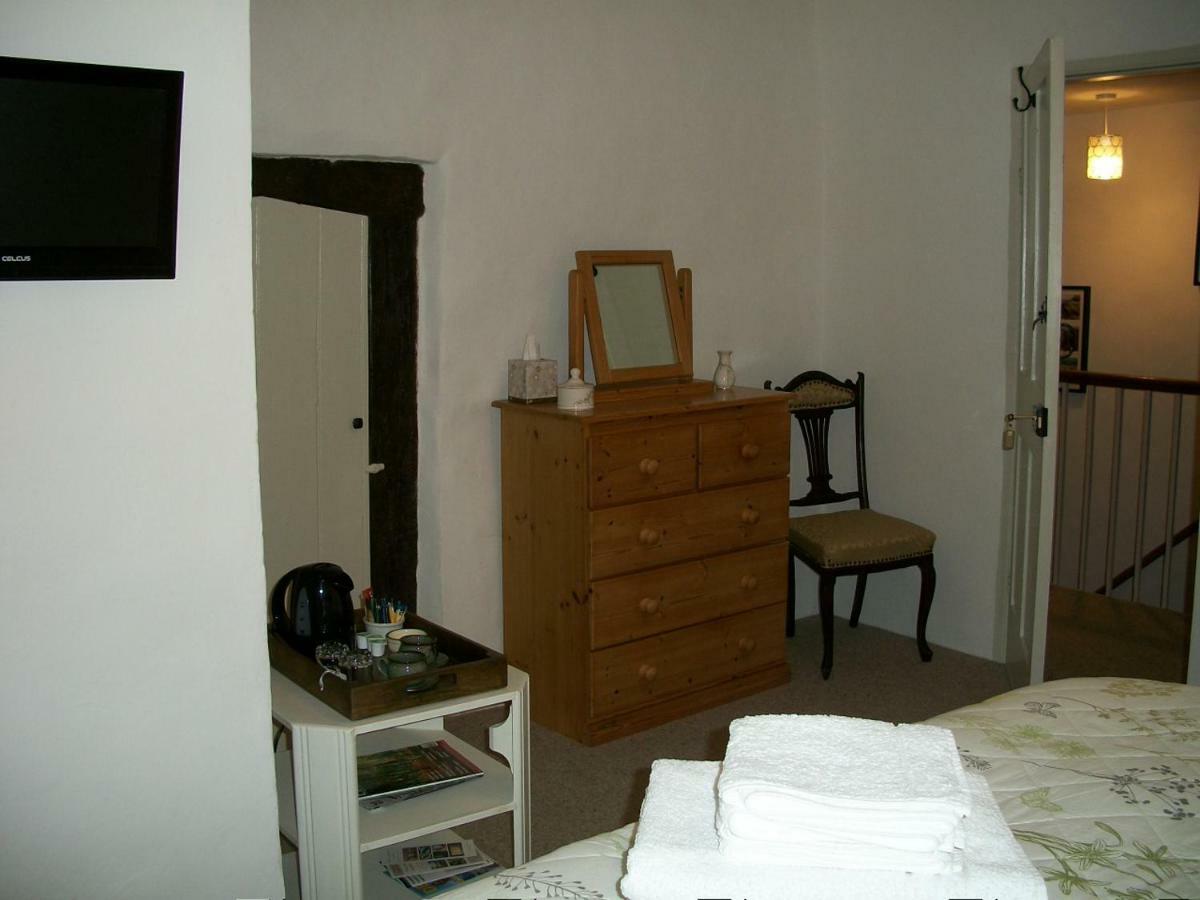 Middletown Farmhouse B&B Okehampton Bagian luar foto
